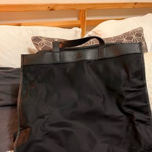 Lululemon Now and Always 25L Tote